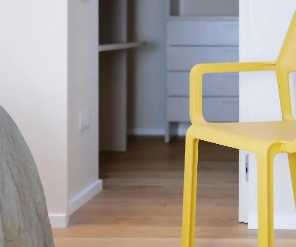 Colle Igino In Citta アパート